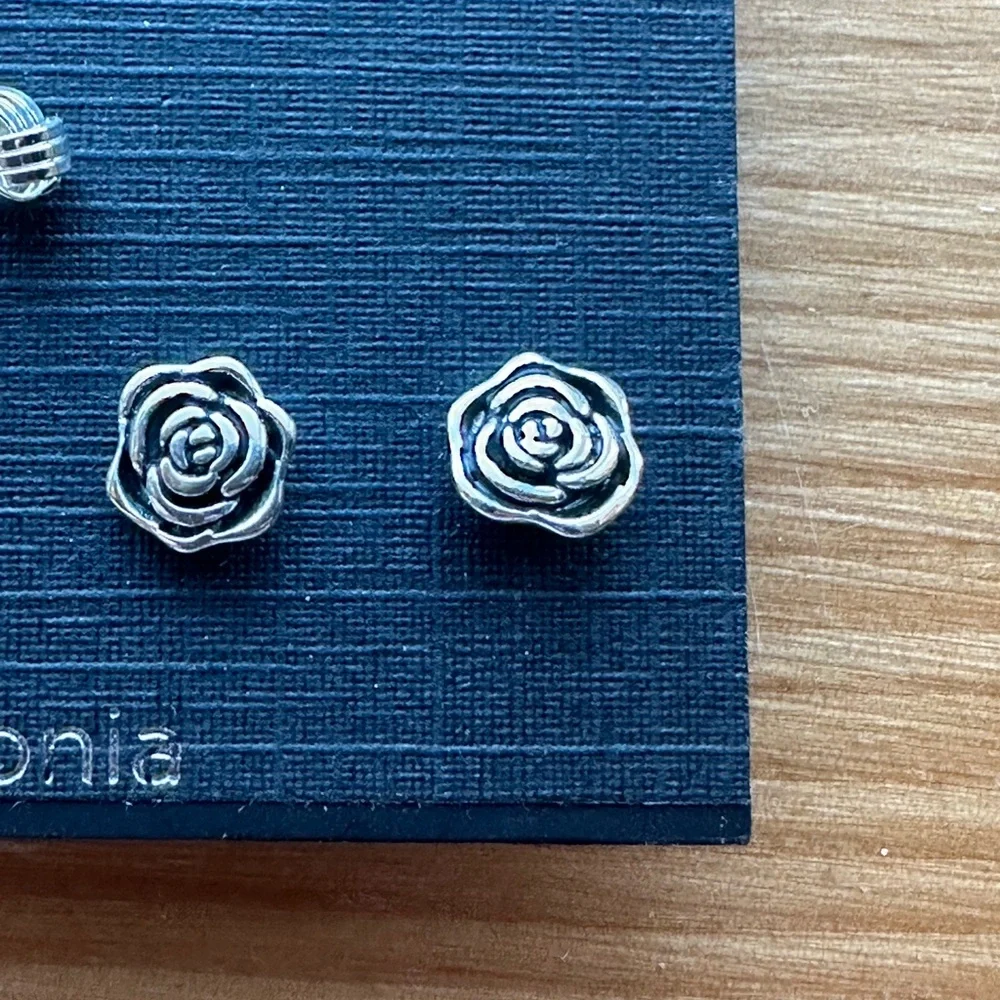 Sterling Silver Stud Earrings Set - Picture 3 of 4